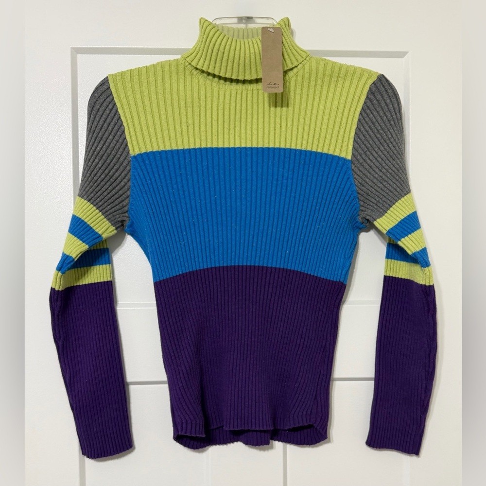 959: i.e. Relaxed Color Block Ribbed Turtleneck Sweater - Large